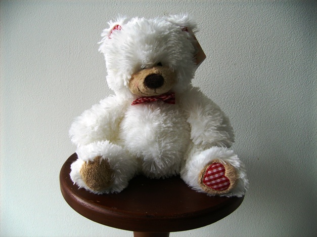 oso de peluche blanco de 19 cm de altura - cod. oso7
